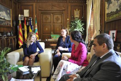 Castelln avanza en las relaciones bilaterales con Trgovite con nuevos acuerdos polticos, econmicos y culturales