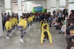 Fira Nova Temporada de ACOSAL con un concurrido defile de moda y actuación de On! Dance