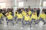 Fira Nova Temporada de ACOSAL con un concurrido defile de moda y actuación de On! Dance