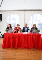 La UJI presenta el libro «Mujeres públicas, ciudadanas conscientes» de Rosa Monlleó, Inmaculada Badenes-Gasset y Eva Alcón  