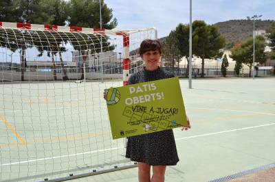El Ayuntamiento de la Vall d'Uix abrir los patios de los 12 colegios por las tardes