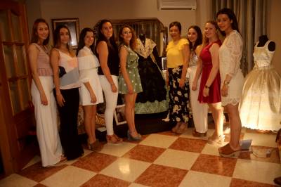 Las festeras de Les Alqueries muestran sus 'manifest'