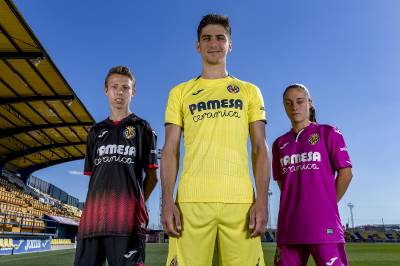 El Villarreal C.F. presenta su nueva equipacin oficial