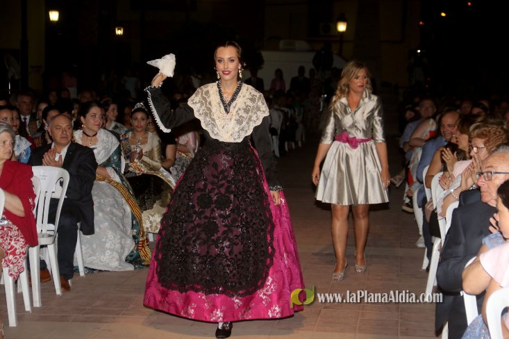 Les Alqueries corona a Inma Fornet com a la reina de les festes 2018