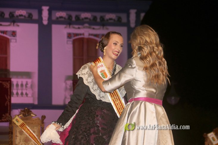 Les Alqueries corona a Inma Fornet com a la reina de les festes 2018