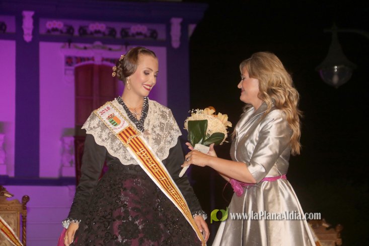 Les Alqueries corona a Inma Fornet com a la reina de les festes 2018