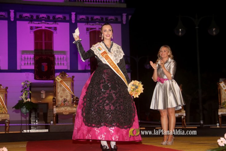 Les Alqueries corona a Inma Fornet com a la reina de les festes 2018