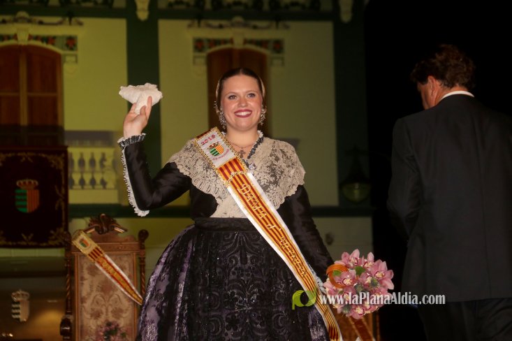 Les Alqueries corona a Inma Fornet com a la reina de les festes 2018