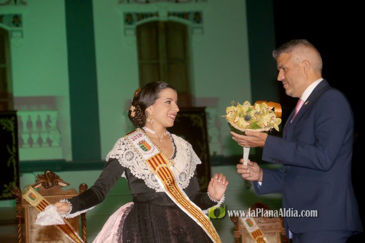 Les Alqueries corona a Inma Fornet com a la reina de les festes 2018