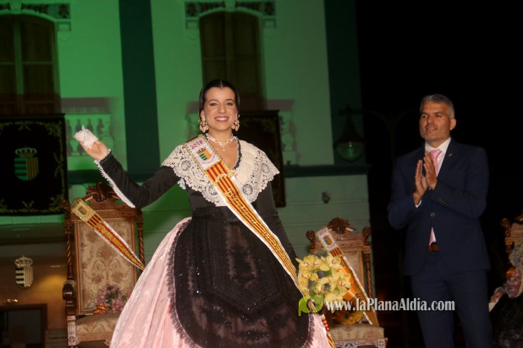 Les Alqueries corona a Inma Fornet com a la reina de les festes 2018