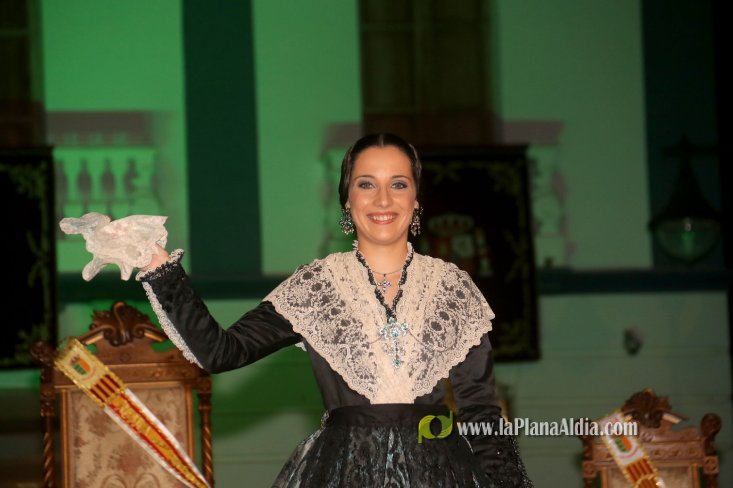 Les Alqueries corona a Inma Fornet com a la reina de les festes 2018