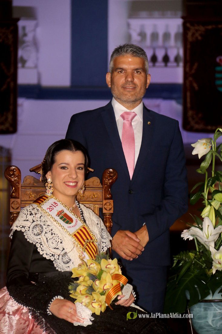 Les Alqueries corona a Inma Fornet com a la reina de les festes 2018