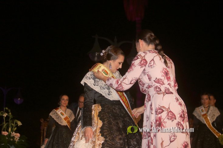 Les Alqueries corona a Inma Fornet com a la reina de les festes 2018