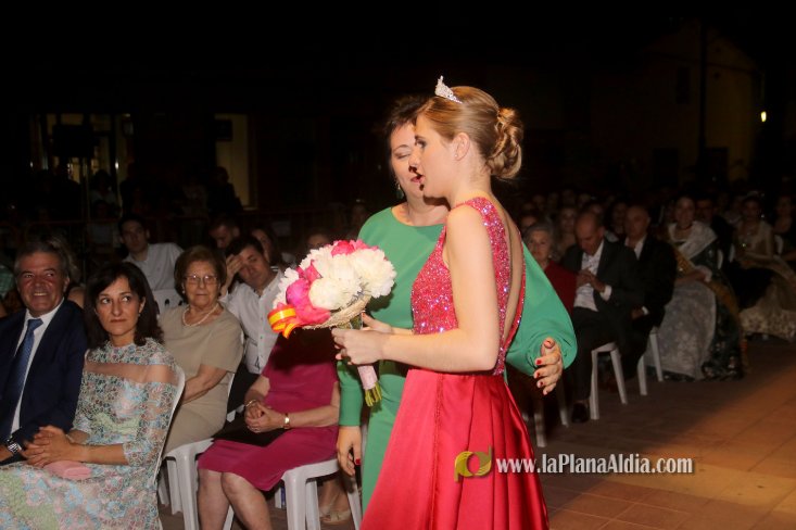 Les Alqueries corona a Inma Fornet com a la reina de les festes 2018