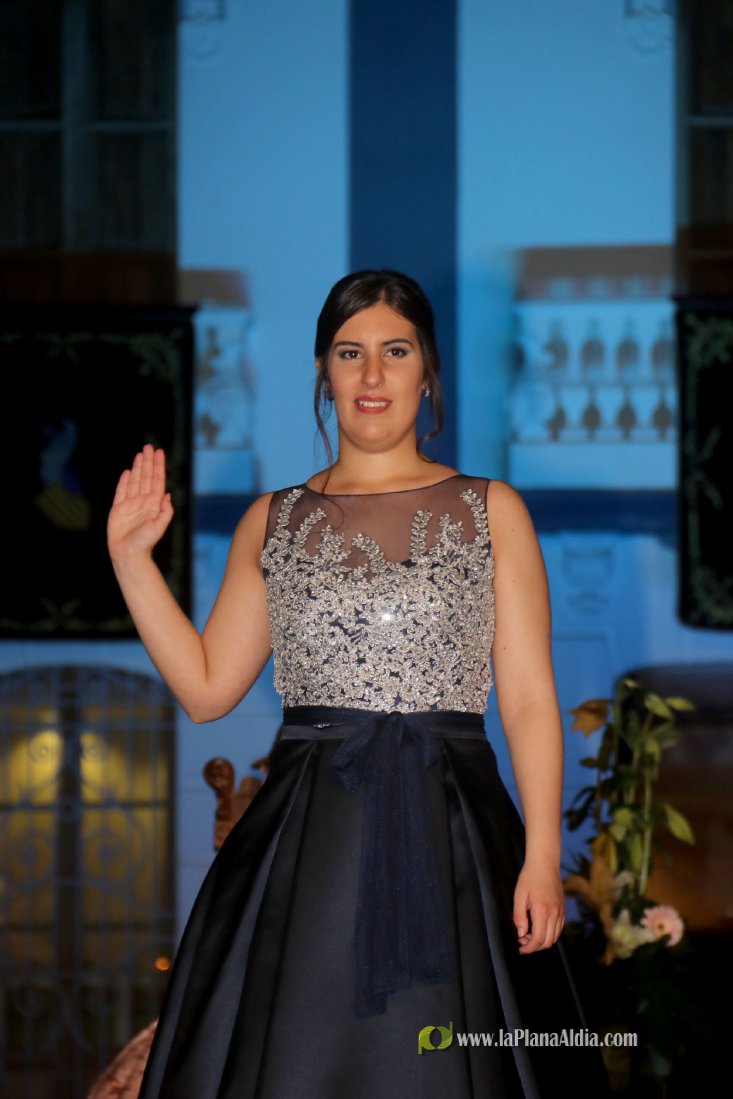 Les Alqueries corona a Inma Fornet com a la reina de les festes 2018