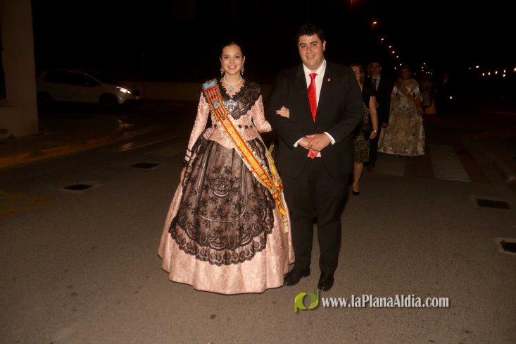 Les Alqueries corona a Inma Fornet com a la reina de les festes 2018