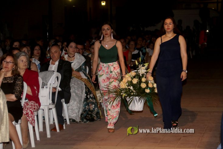 Les Alqueries corona a Inma Fornet com a la reina de les festes 2018