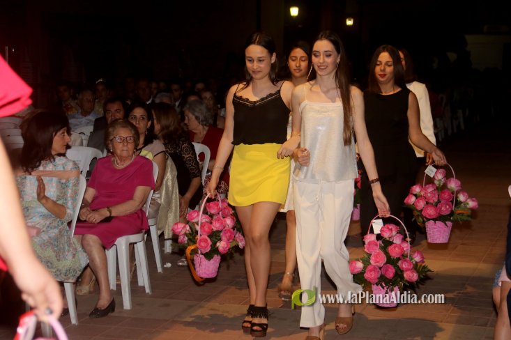 Les Alqueries corona a Inma Fornet com a la reina de les festes 2018