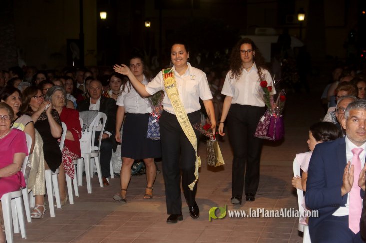 Les Alqueries corona a Inma Fornet com a la reina de les festes 2018