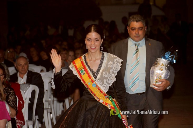 Les Alqueries corona a Inma Fornet com a la reina de les festes 2018