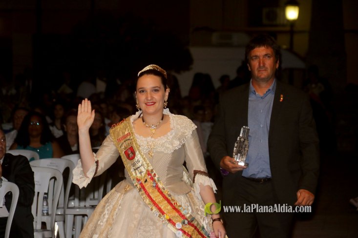 Les Alqueries corona a Inma Fornet com a la reina de les festes 2018