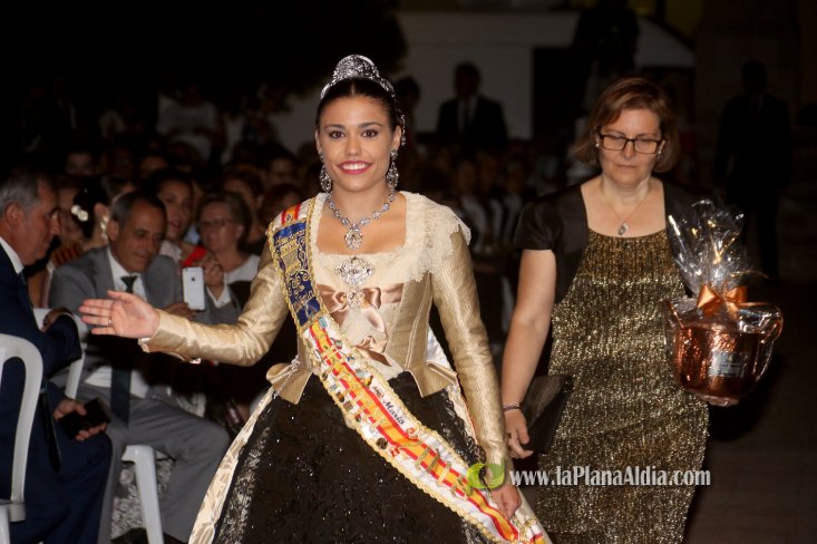 Les Alqueries corona a Inma Fornet com a la reina de les festes 2018