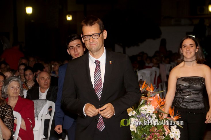 Les Alqueries corona a Inma Fornet com a la reina de les festes 2018