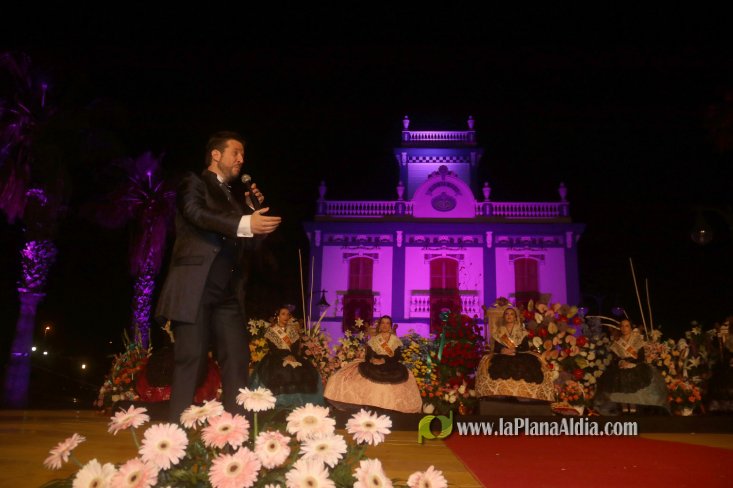 Les Alqueries corona a Inma Fornet com a la reina de les festes 2018