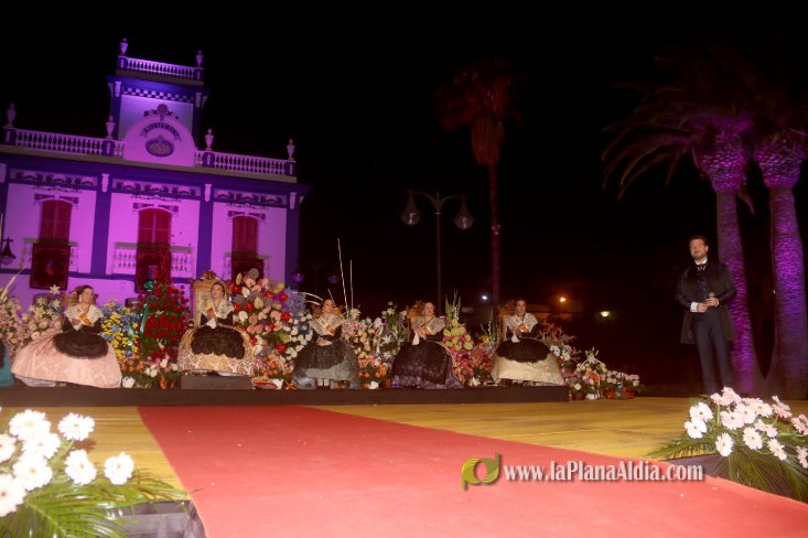 Les Alqueries corona a Inma Fornet com a la reina de les festes 2018