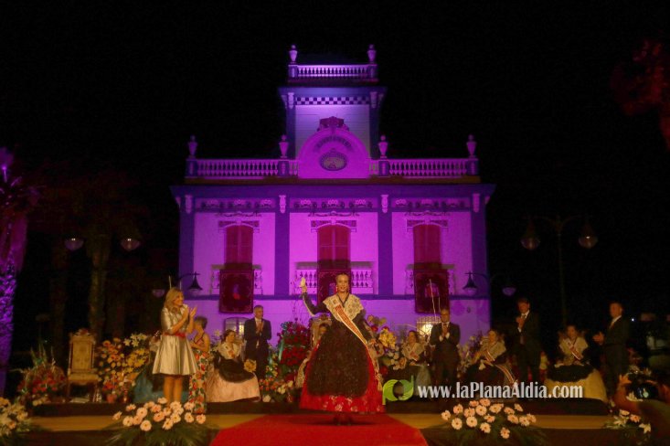 Les Alqueries corona a Inma Fornet com a la reina de les festes 2018