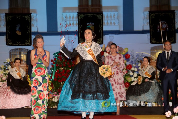 Les Alqueries corona a Inma Fornet com a la reina de les festes 2018