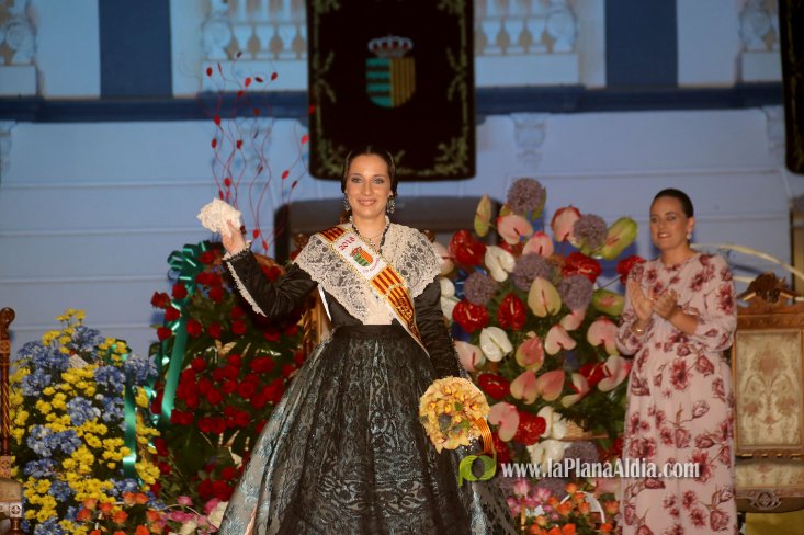 Les Alqueries corona a Inma Fornet com a la reina de les festes 2018