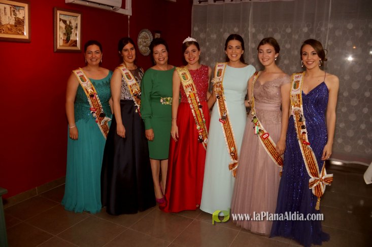 Les Alqueries corona a Inma Fornet com a la reina de les festes 2018