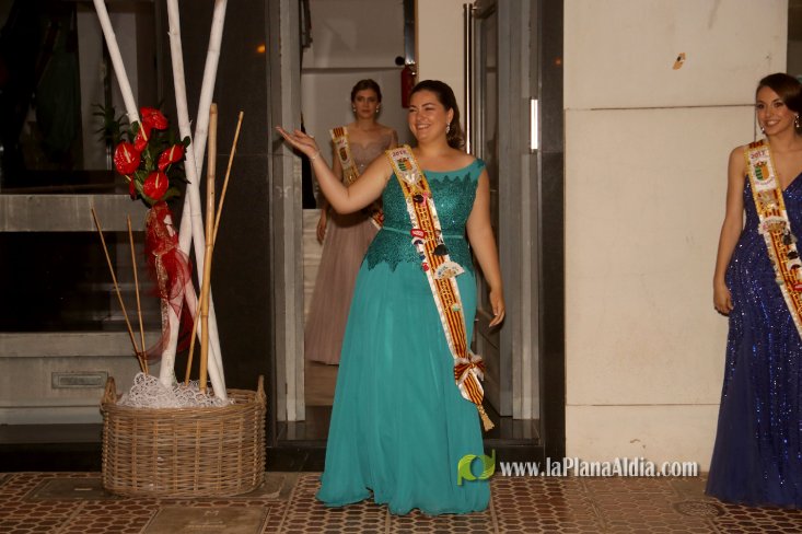 Les Alqueries corona a Inma Fornet com a la reina de les festes 2018