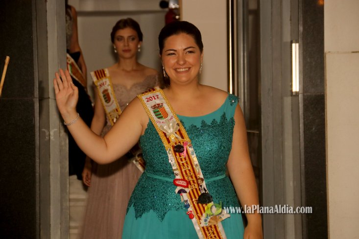 Les Alqueries corona a Inma Fornet com a la reina de les festes 2018