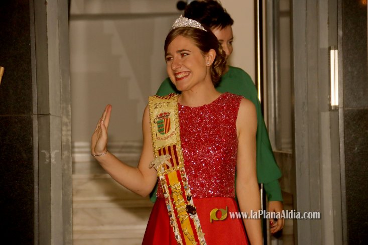 Les Alqueries corona a Inma Fornet com a la reina de les festes 2018