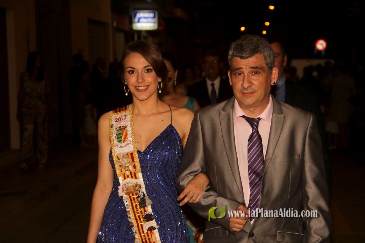 Les Alqueries corona a Inma Fornet com a la reina de les festes 2018