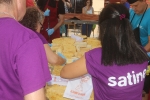 Acodis trionfa amb la truita gegant per a mil persones