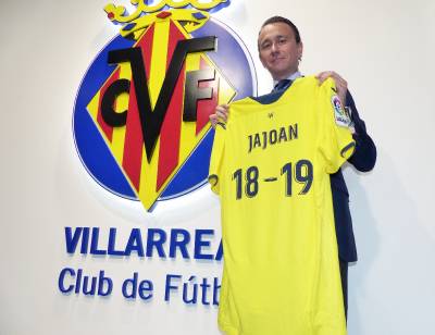 El Villarreal C.F. y Jajoan renuevan su acuerdo