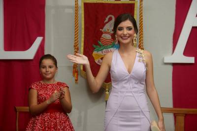 El Barri Valncia proclama a Alba Redn i Laia Orenga com les seues Falleres Majors 2019