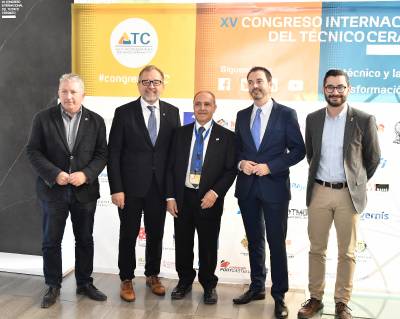 Jos Mart participa en la inauguraci del Congrs Internacional del Tcnic Cermic a Castell