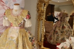 Amatista y ?palo, los colores escogidos por las Reinas Falleras de Burriana  para sus trajes oficiales