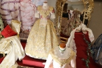 Amatista y ?palo, los colores escogidos por las Reinas Falleras de Burriana  para sus trajes oficiales