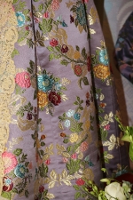 Amatista y ?palo, los colores escogidos por las Reinas Falleras de Burriana  para sus trajes oficiales