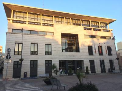 PP: L'empresa de l'imputat Garca Nebot va facturar ms de 48.000 euros en dos anys a Borriana