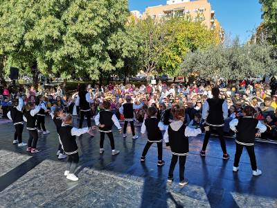 El Aayuntamiento de la Vall d'uix celebra el Da de la Infancia 2019