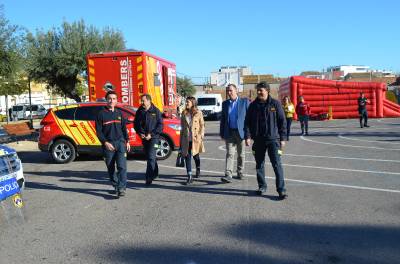 Oropesa del Mar acoge simulacros de incendios y rescates de la unidad canina en el Parque de la Prevencin 