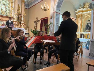 Msica i tradici en el Nadal de La Llosa