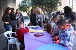 Una obra de arte comunitaria conmemora el Día Internacional contra el Cáncer Infantil en Almassora