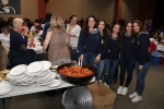 Multitudinari sopar de pa i porta per les Falles 2019